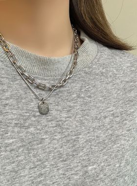 双层钛钢不掉色小众设计感字母牌