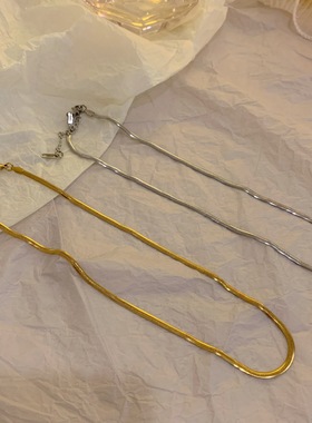 钛钢轻奢小众高级感情侣锁骨链