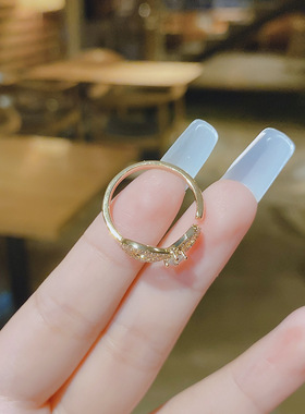 真金电镀铜镶锆石戒指女ins潮日韩轻奢设计感简约食指指环开口戒
