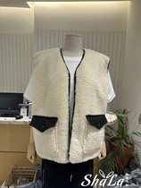 GRADE Korea East gate 2023 Winter new womens fashion 100 lap sleeveless personality Machia women