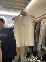 HUE Korea East gate 2023 Winter new womens fashion Jane about 100 lap pure Thrones buckle V collar horse chia