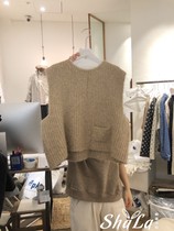 LE JARDINET Korea East gate 2023 Winter new womens fashion minimalist round collar Machia women