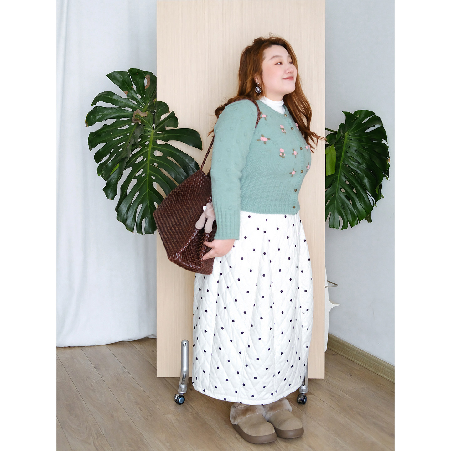 zooobaby12/08韩系简约立体花朵圆领针织开衫女显瘦收腰毛衣外套,淘宝优惠券,粉丝福利购,淘宝优惠卷