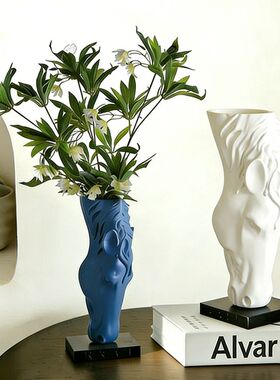 北欧艺术饮水马头摆件家居客厅