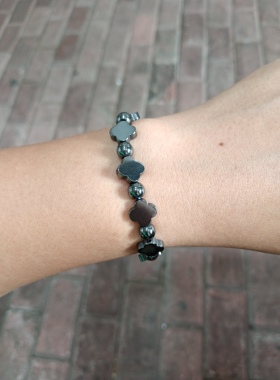 太赫兹串珠四叶草手链闺蜜女款轻奢小众精致新款