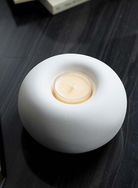 创意简约白色大号陶瓷烛台摆件 圆形蜡烛台座餐桌节日家居装饰品