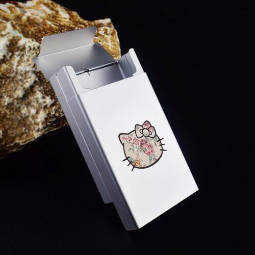新款hello kitty烟盒kt猫可爱卡通男士20只装香菸铝合金滑盖便携 - 图1