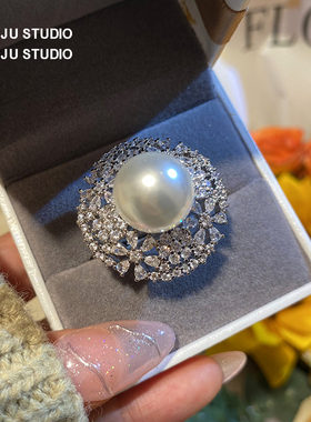 琚小姐气质蒲公英大珍珠花戒指