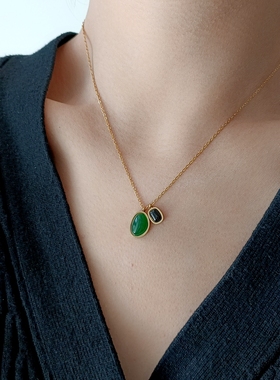时髦金独特祖母绿异形宝石高级感项链女钛钢不掉色锁骨链2022新款