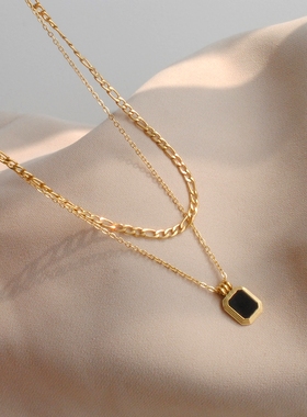 法式气质黑色方牌双层时髦金叠戴不掉色钛钢项链女ins潮冷淡风