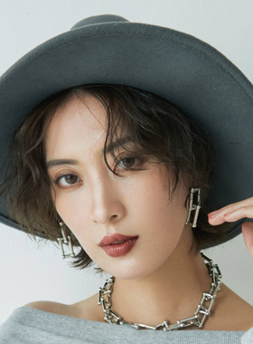 灰色英伦风毛呢欧美平沿帽