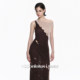Lotus's Million Maillard Style Contrast Color Splicing Hollow Wool Knitted Suit Winch the Waist and look Slender and elegant.