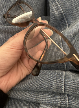 AIYALIU 2025年新款哑光玳瑁边上扬猫眼框防蓝光素颜神器大框眼镜