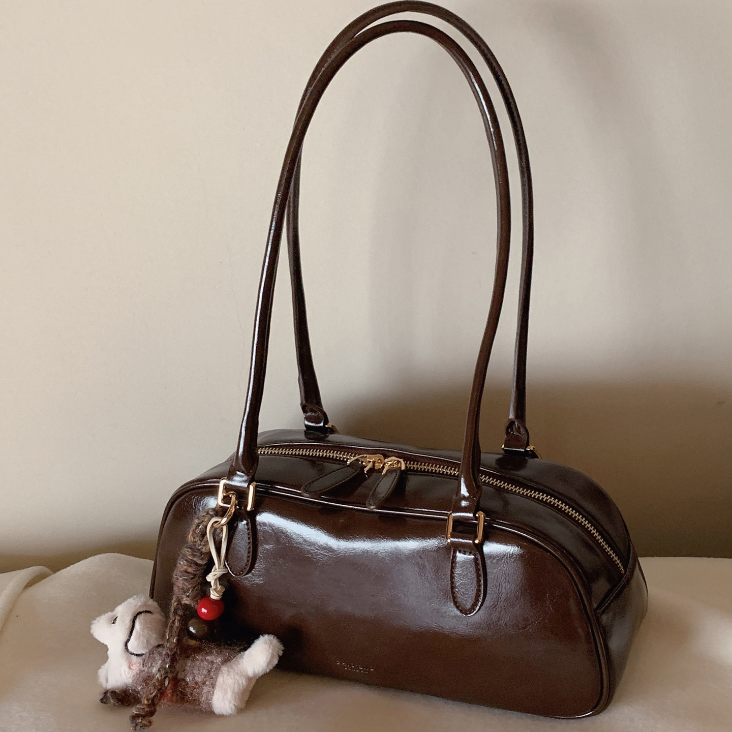 南风Chio2nd 邂逅浪漫枕头包包女秋冬复古波士顿单肩腋下包法棍包