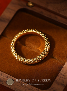 SUKEEW/酥可 「静语金环」简约菱纹冷淡风戒指女高级轻奢气质指环