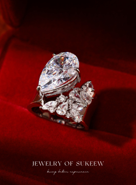 轻奢时尚气质重工超闪水滴戒指