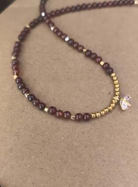 复古即时尚原创设计橙红石榴石锆石项链精致感秋冬安哥拉红配饰