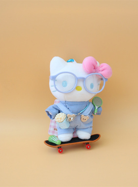 正版凯蒂猫毛绒包挂件钥匙扣