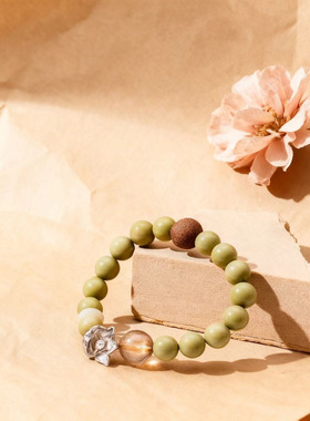 香珠绿色串珠手链饰品高级