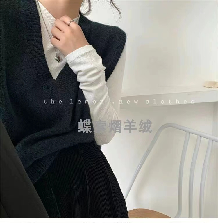 灰色毛衣羊绒针织马甲无袖背心女V领高级感小个子坎肩叠穿上衣潮 - 图0