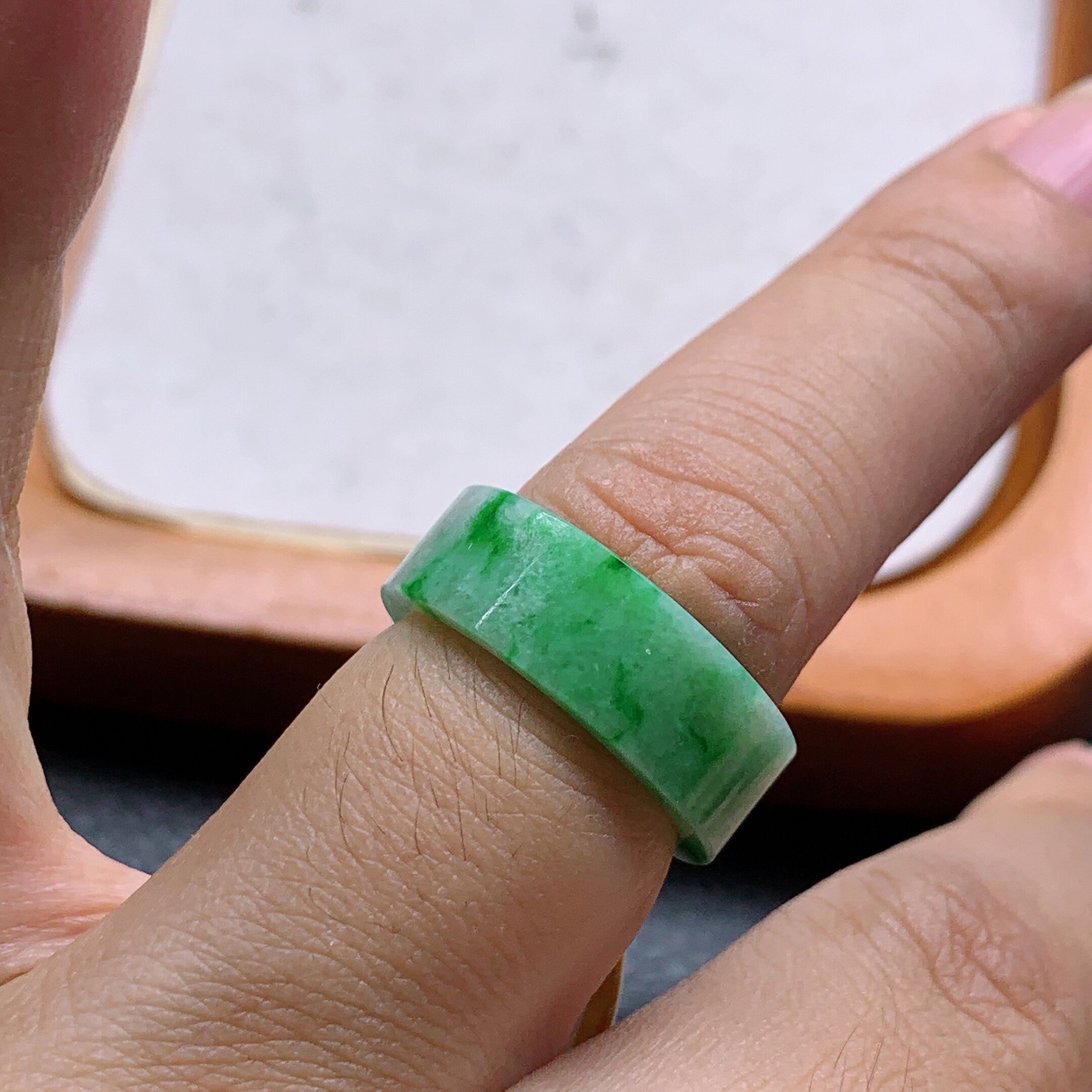 No. 11 Myanmar natural A-grade jadeite T1242 inner diameter 16.5-6.5-2.2mm floating green square ring