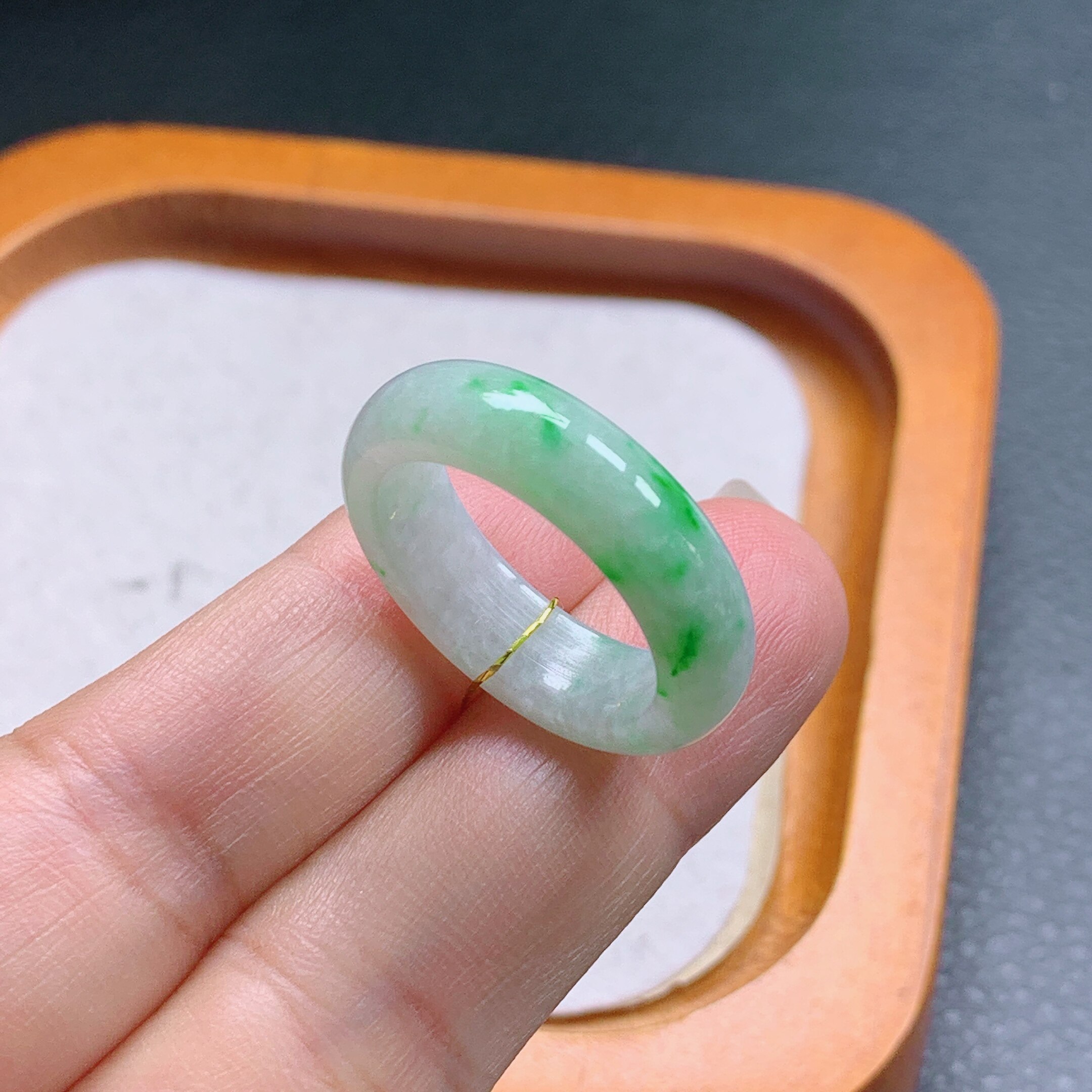 No. 17 Myanmar natural A-grade jade T1230 inner diameter 18.3-5.8-3.6mm Piaoyang green ring