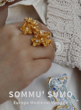 雕花开口双生花复古金指环