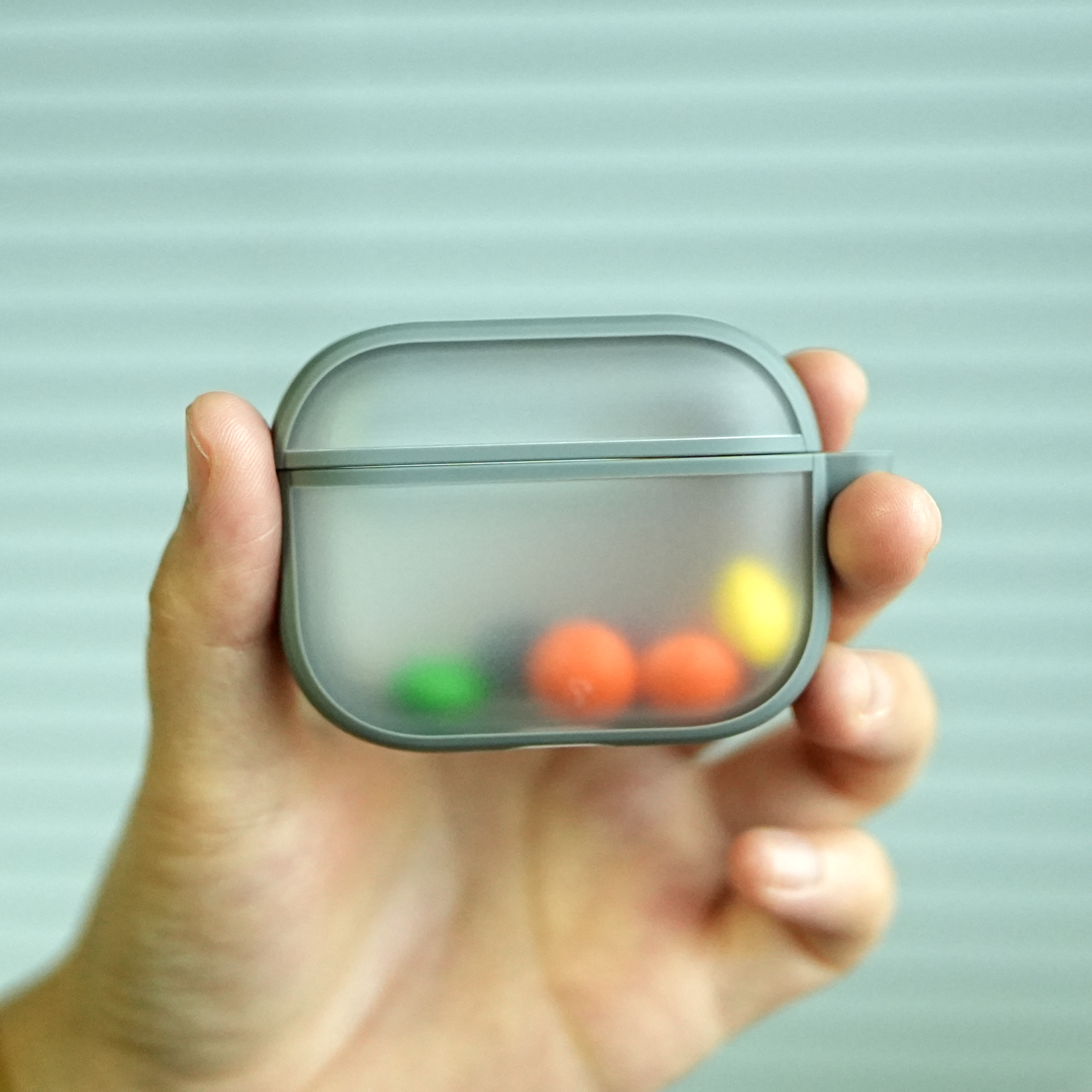 米斯登2025新款适用苹果AirPodsPro3保护套降噪版pro三带蓝牙耳机盒挂绳简约磨砂防摔壳透明硅胶潮高档不沾灰 - 图2