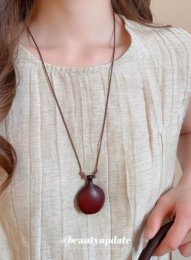 复古蜡绳树脂水壶糖果爱心吊坠项链美拉德风锁骨链小众设计感项饰