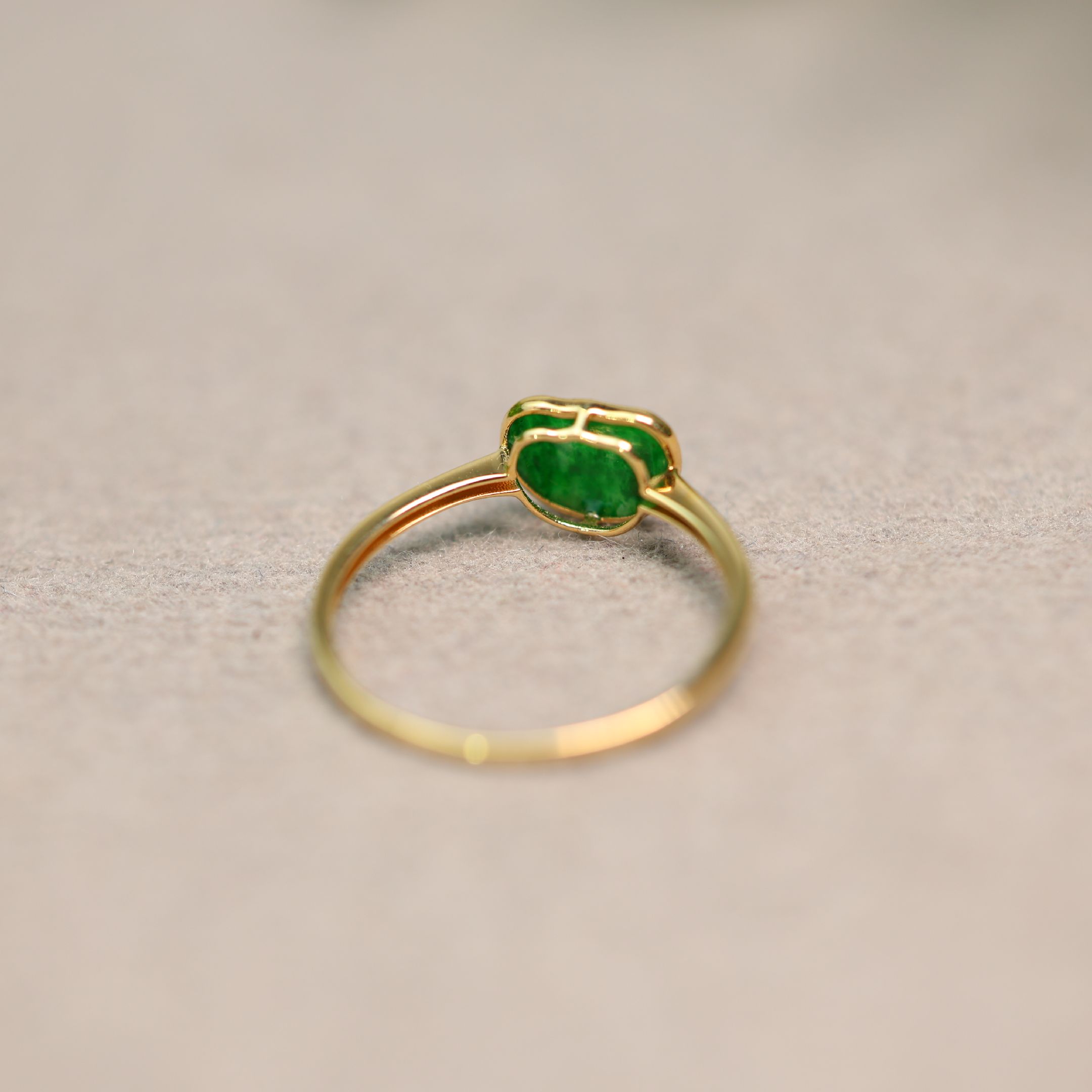 18K gold inlaid natural grade A jadeite Ruyi head ring