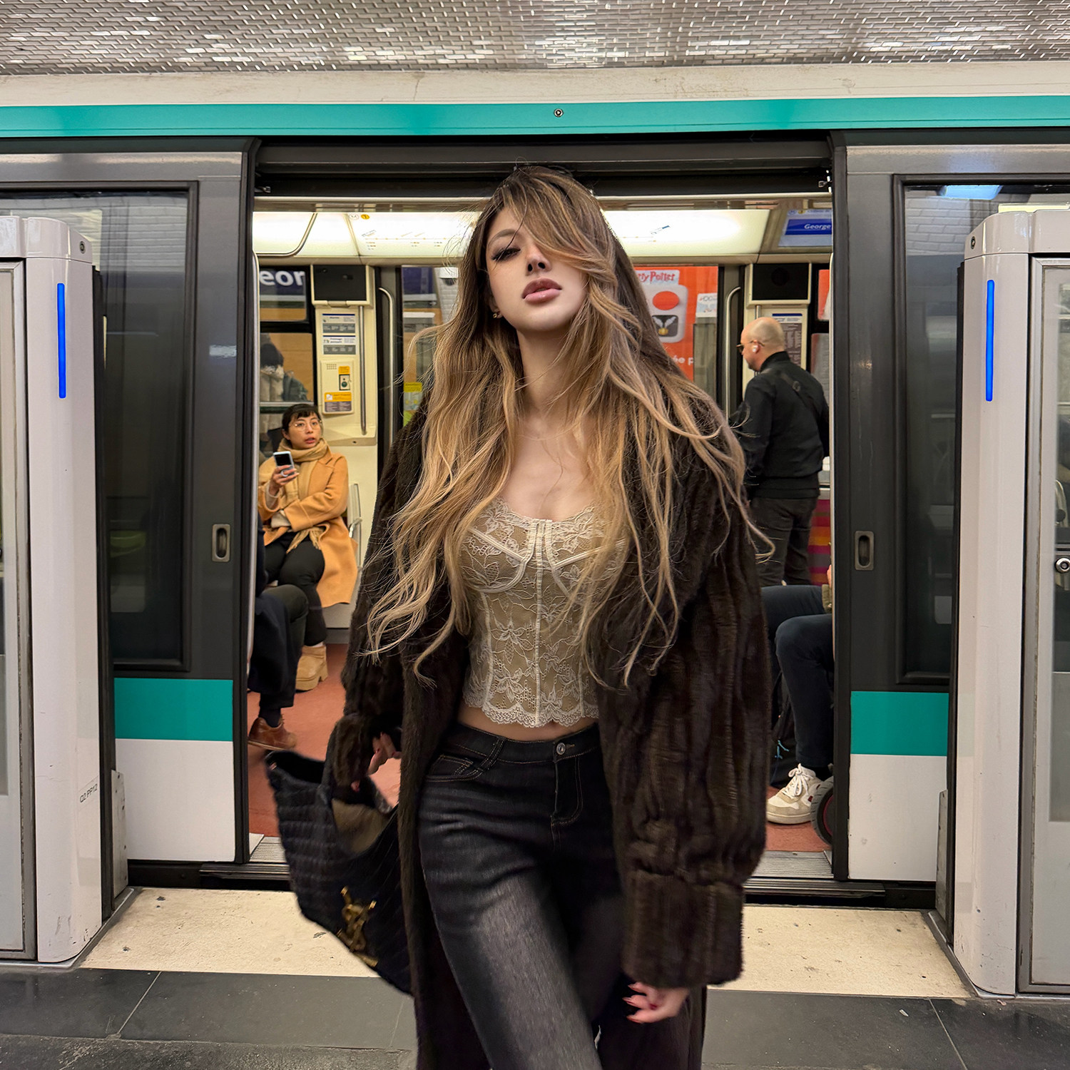 PrettyDragon法式复古风自带胸垫精致感蕾丝吊带背心百搭短款内搭,淘宝优惠券,粉丝福利购,淘宝优惠卷