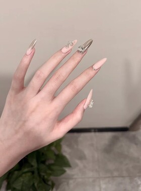 银粉迷蝶手工镶钻穿戴甲