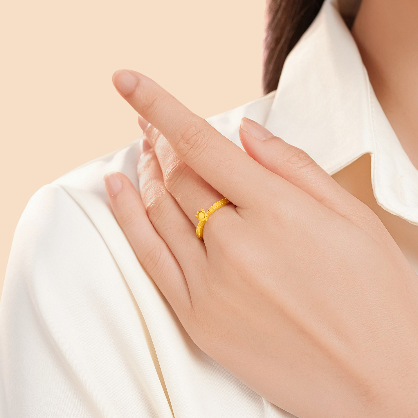 Laomiao gold pure gold six-claw crown living ring 5G three-dimensional exquisite whitening nobility gift gift for girls to express love