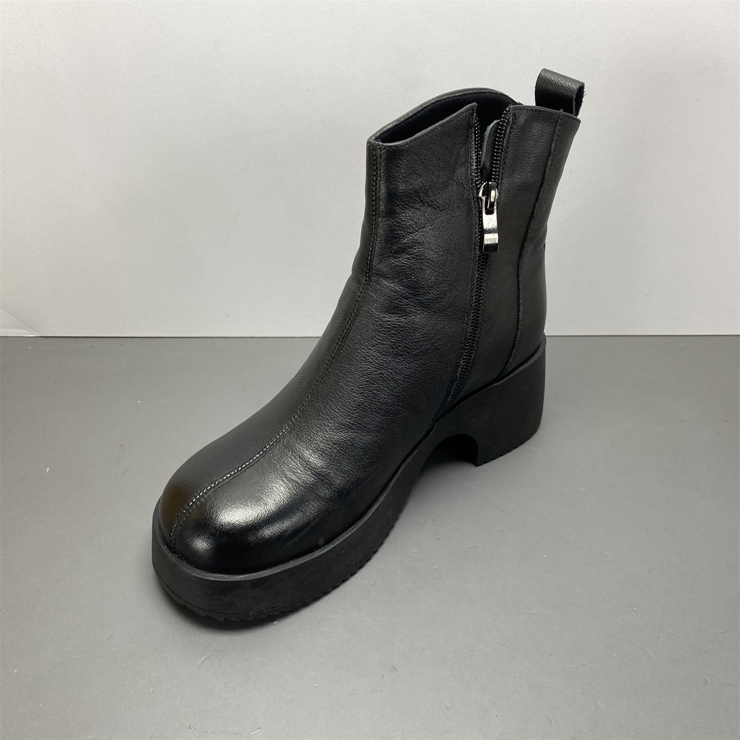 品牌断码真皮靴子女2025新款冬款牛皮短靴加厚保暖中跟切尔西靴女,淘宝优惠券,粉丝福利购,淘宝优惠卷