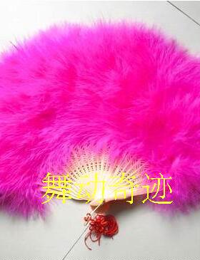 开合灵活红色双面白色羽毛扇子