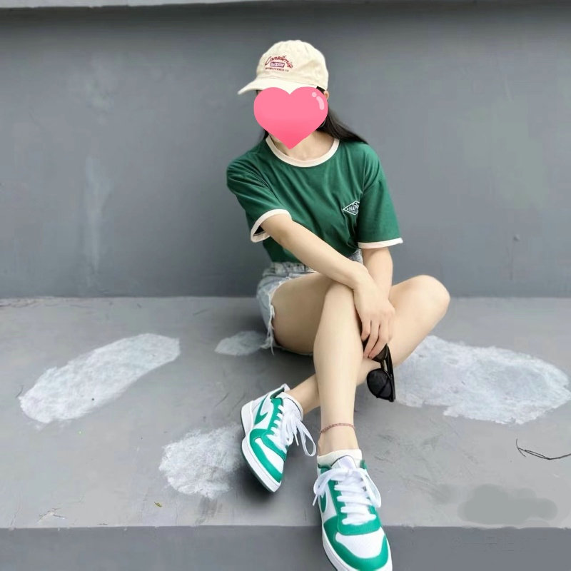 耐克/Nike  Court Borough Low 女子大童运动休闲板鞋 FN3689-131 - 图1