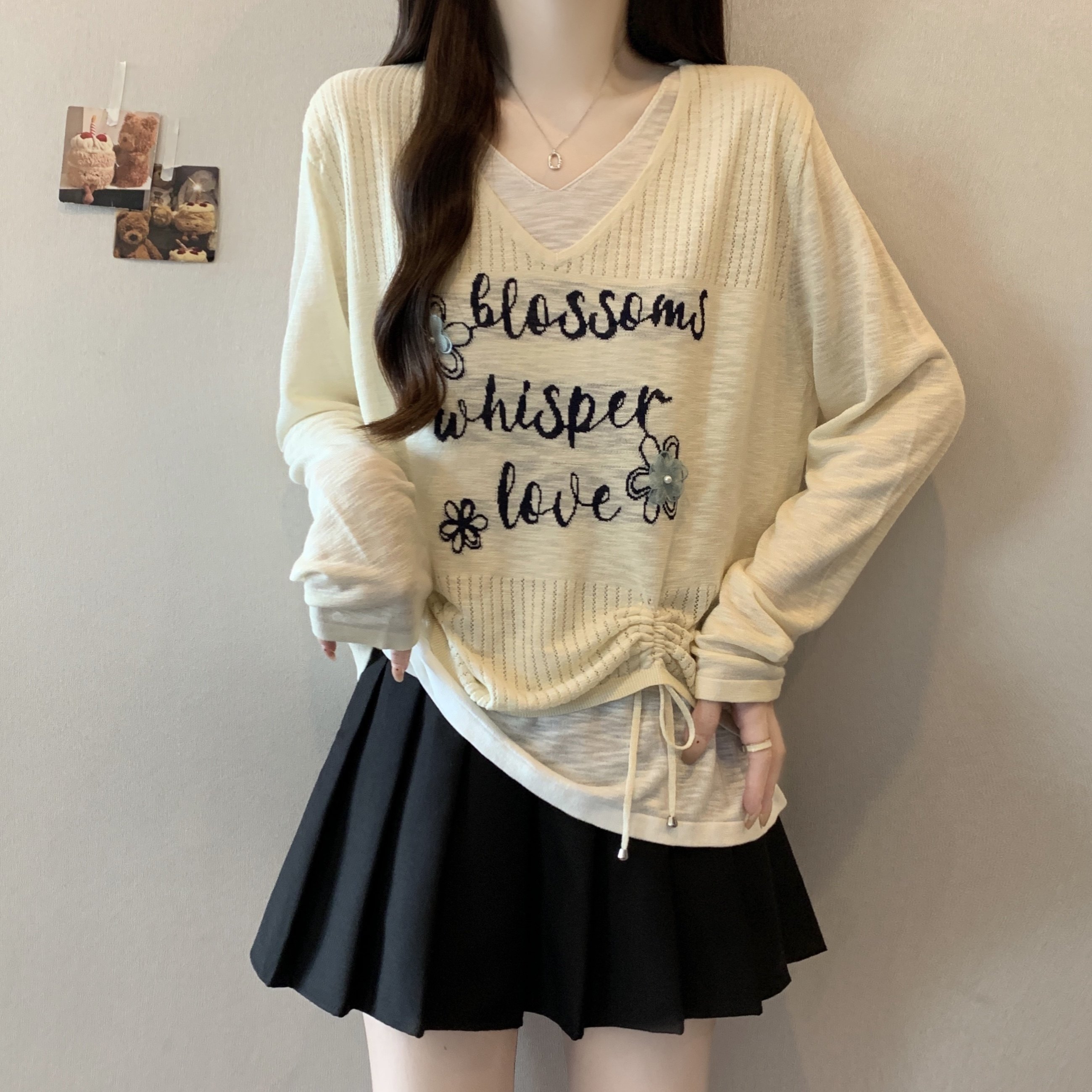 大码女装韩系别致针织衫秋季新款胖MM字母印花V领假两件抽绳上衣,淘宝优惠券,粉丝福利购,淘宝优惠卷