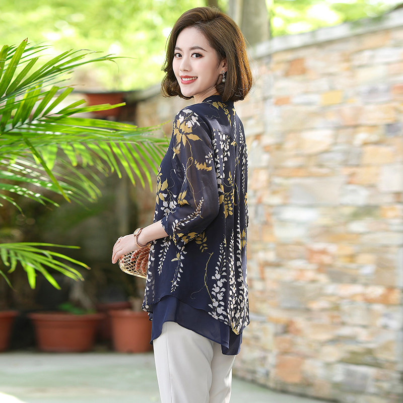 洪威服饰旗舰店时尚中年妈妈夏装洋气套装中老年女装短袖上衣衬衫两件套新款0