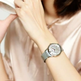 Подлинный Милан с официальным веб-сайтом официального флагманского магазина Xitai City с Fritillaria Pan Light Power Wome Watch EM0816-88Y