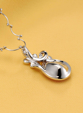 伊泰莲娜项链女感饰品小众轻奢小众设计感花瓶日韩锁骨链夏季日常