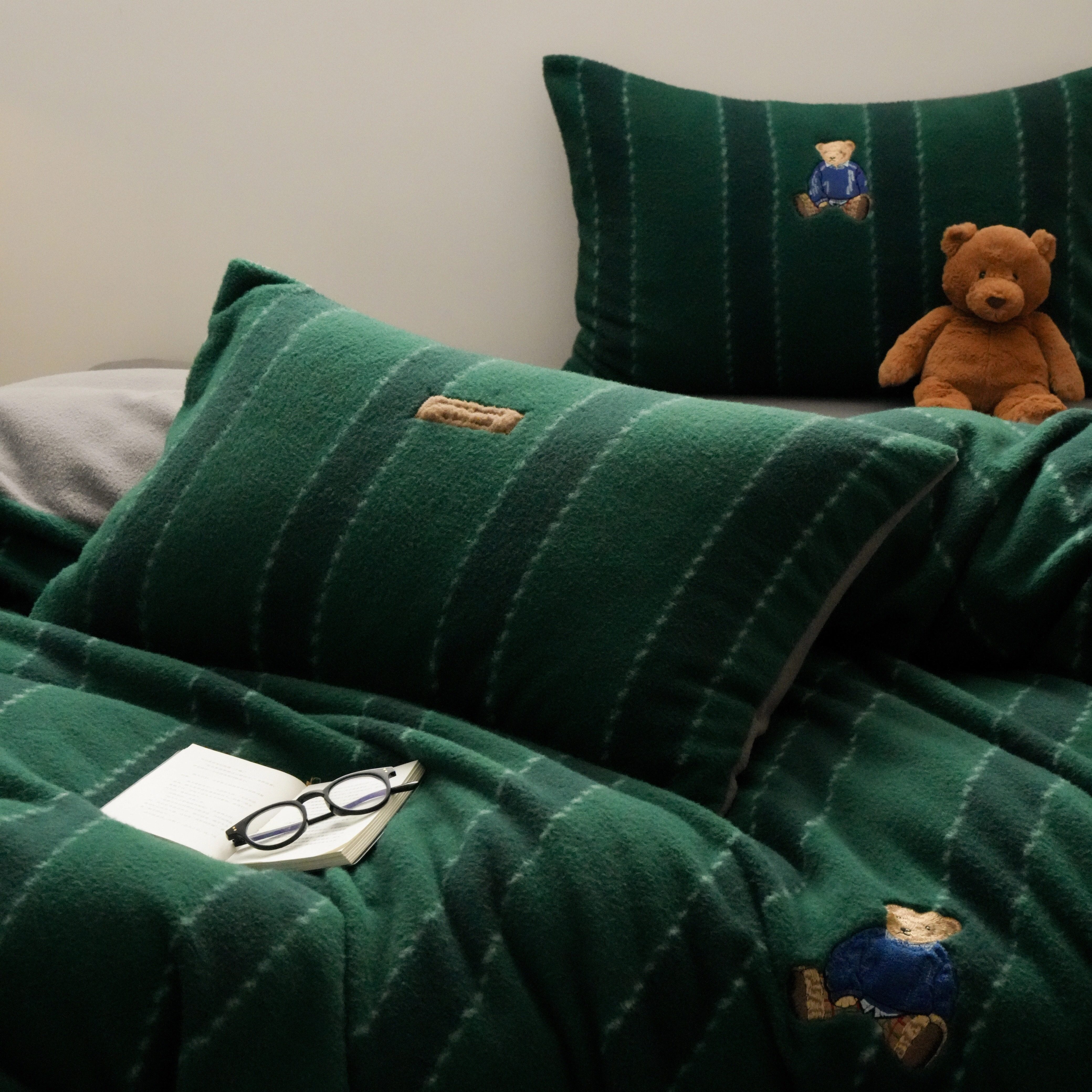 ins冬季牛奶绒床单四件套小熊绿色条纹复古被套保暖加绒加厚床品,淘宝优惠券,粉丝福利购,淘宝优惠卷