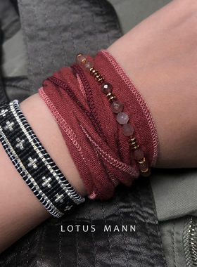 磨砂串珠单圈手链黑色皮绳