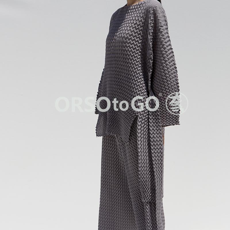 褶皱气质穿搭一整套女士气质穿搭减龄轻奢高级感慵懒风显瘦遮肚子 - 图2