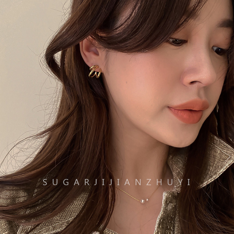 SUGAR 925银针简约小巧耳环新款2024爆款高级感个性c形气质耳钉女-图0