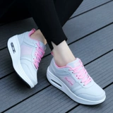 Качалка, обувь на платформе, водонепроницаемые нескользящие туфли для отдыха для матери, тренд сезона