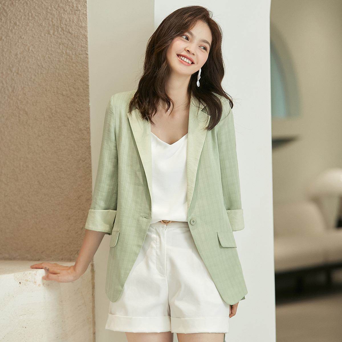 真维斯2020秋季新款通勤风女款外套 真维斯时尚短外套