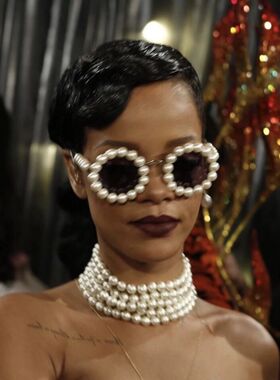 墨镜眼镜虎丘花束单支假花道具