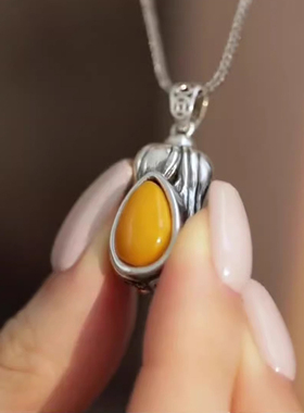 百财 白菜吊坠女款琥珀复古项链锁骨链毛衣链挂件配饰送妈妈礼物