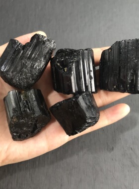 托玛琳黑碧玺摆件防辐射电气石