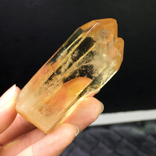 天然巴西黄水晶柱原石柱子未打磨原矿六棱柱双头彩虹客厅桌面摆件_虎窝淘